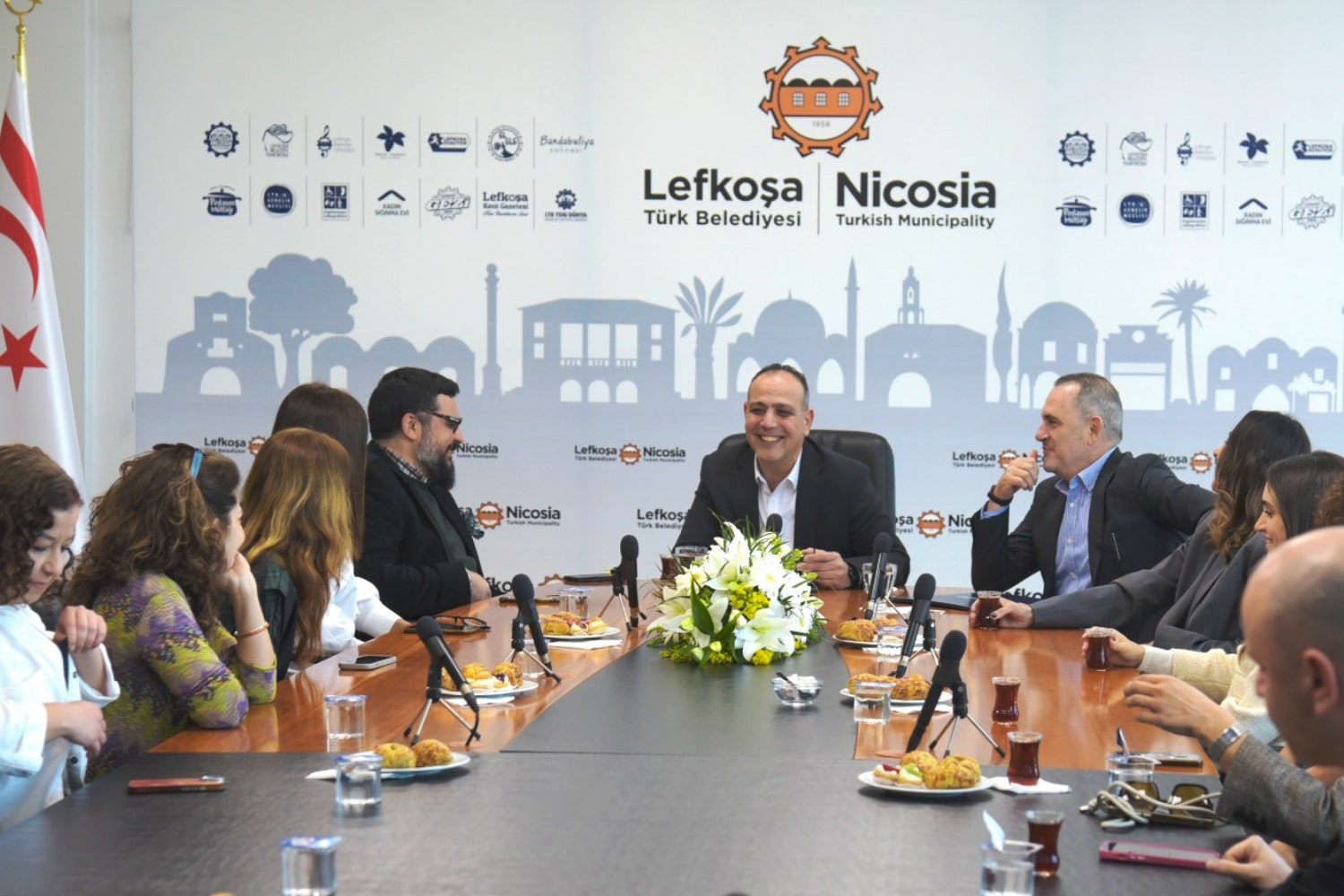 LTB ile Vedat Kaner Vakfı arasında “Bienal Lefkoşa” ana sponsorluk sözleşmesi imzalandı